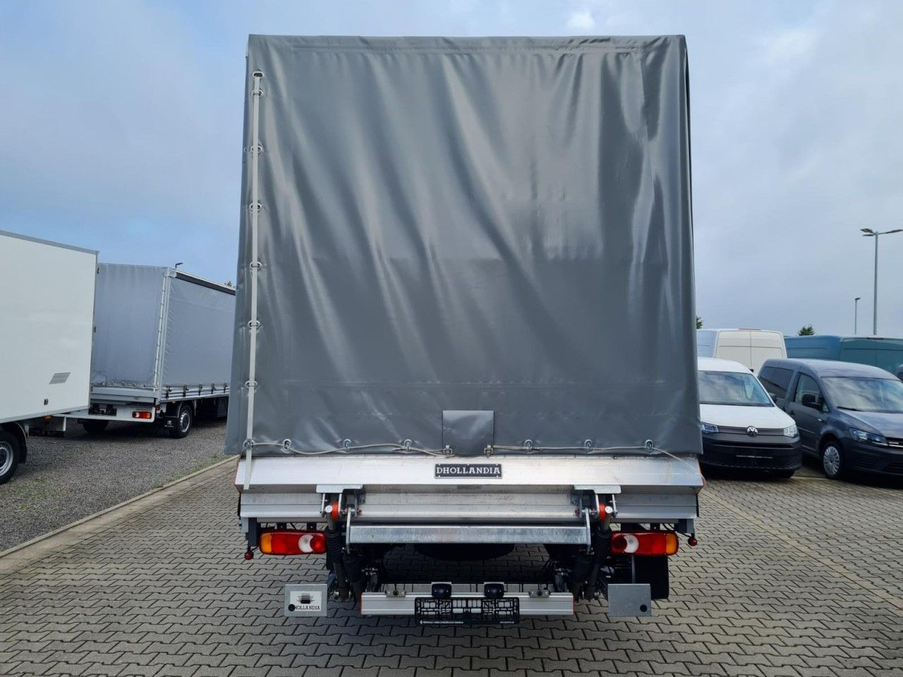Renault Master Pritsche Schiebe Plane Schlafkab LBW Luft - Utilitaire rideaux coulissants (PLSC): photos 4 Renault Master Pritsche Schiebe Plane Schlafkab LBW Luft - Utilitaire rideaux coulissants (PLSC): photos 4