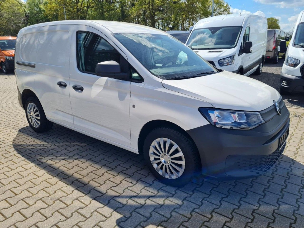 Volkswagen Caddy Kasten Cargo 2.0 TDI KLIMA KOMFORT PDC - Fourgonnette: photos 3 Volkswagen Caddy Kasten Cargo 2.0 TDI KLIMA KOMFORT PDC - Fourgonnette: photos 3