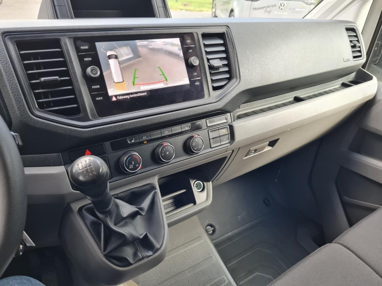 Fourgon utilitaire Volkswagen Crafter 35 Kasten L3H2 KAMERA KLIMA NAVI REGALE: photos 12