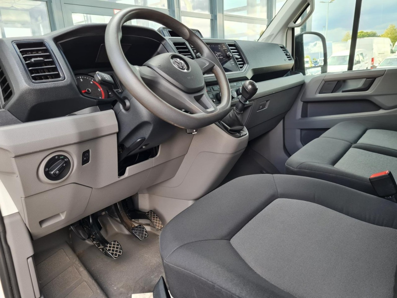 Fourgon utilitaire Volkswagen Crafter 35 Kasten L3H2 KAMERA KLIMA NAVI REGALE: photos 9