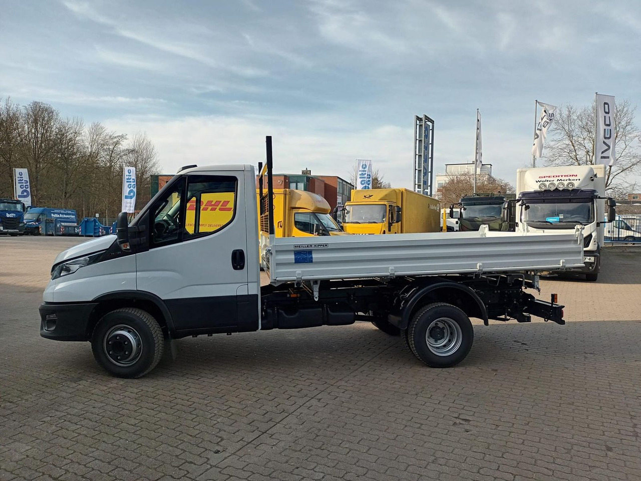 Iveco Daily 70C18H Dreiseitenkipper ab 0% Finanzieren - Utilitaire benne: photos 2 Iveco Daily 70C18H Dreiseitenkipper ab 0% Finanzieren - Utilitaire benne: photos 2