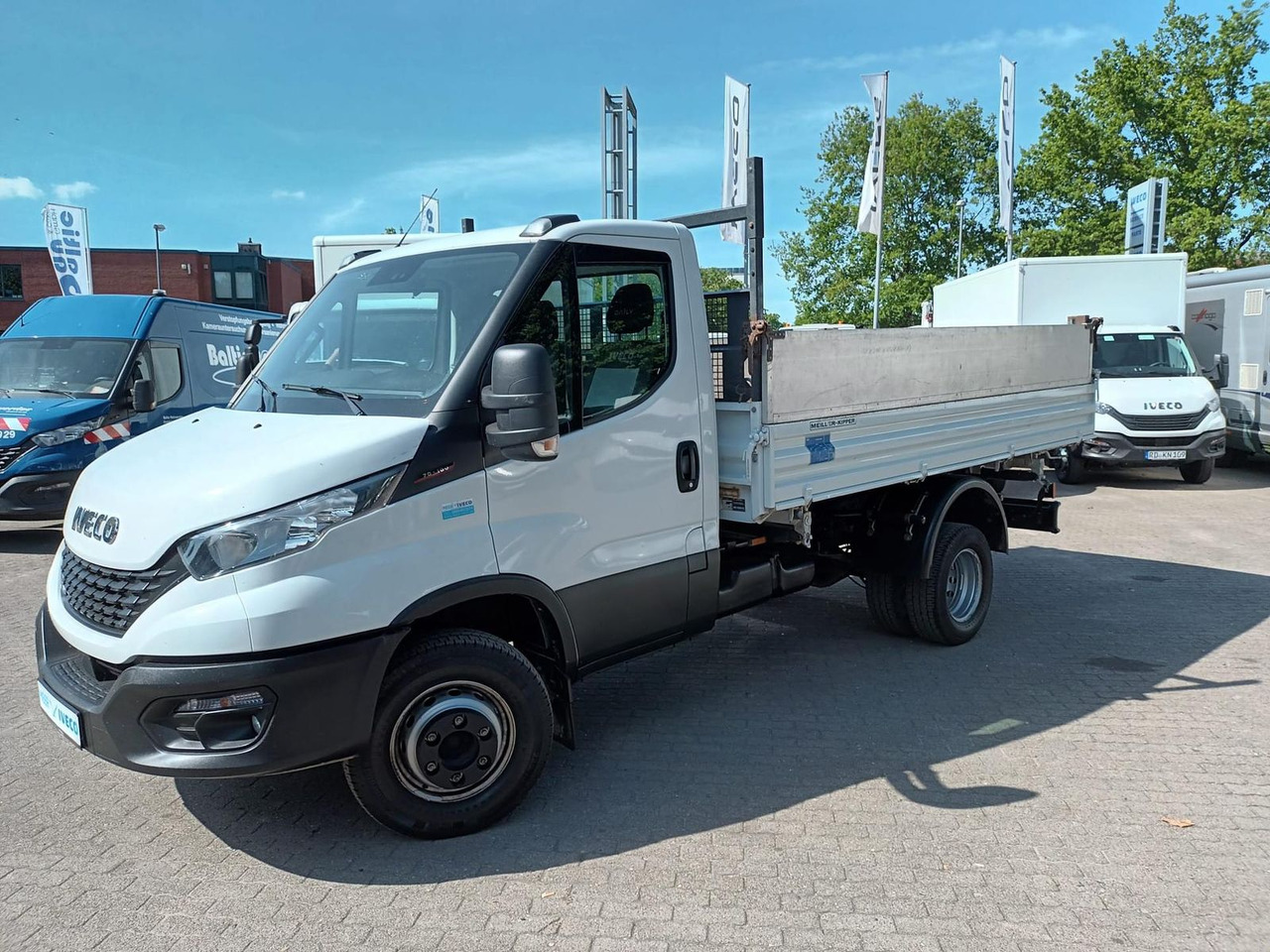 Iveco Daily 70C18H Meiler Dreiseitenkipper, AHK, Klima - Utilitaire benne: photos 1 Iveco Daily 70C18H Meiler Dreiseitenkipper, AHK, Klima - Utilitaire benne: photos 1