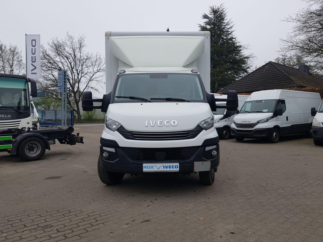 Iveco Daily 70C18HA8/P Koffer, Luftfederung, Kamera... - Fourgon grand volume: photos 2 Iveco Daily 70C18HA8/P Koffer, Luftfederung, Kamera... - Fourgon grand volume: photos 2