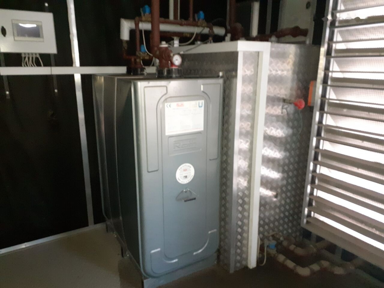 Cummins GENERATOR CUMMINS STAMFORD 1300 KW 1600 KVA FABRYCZNIE NOWY AGRE - Groupe électrogène: photos 5 Cummins GENERATOR CUMMINS STAMFORD 1300 KW 1600 KVA FABRYCZNIE NOWY AGRE - Groupe électrogène: photos 5