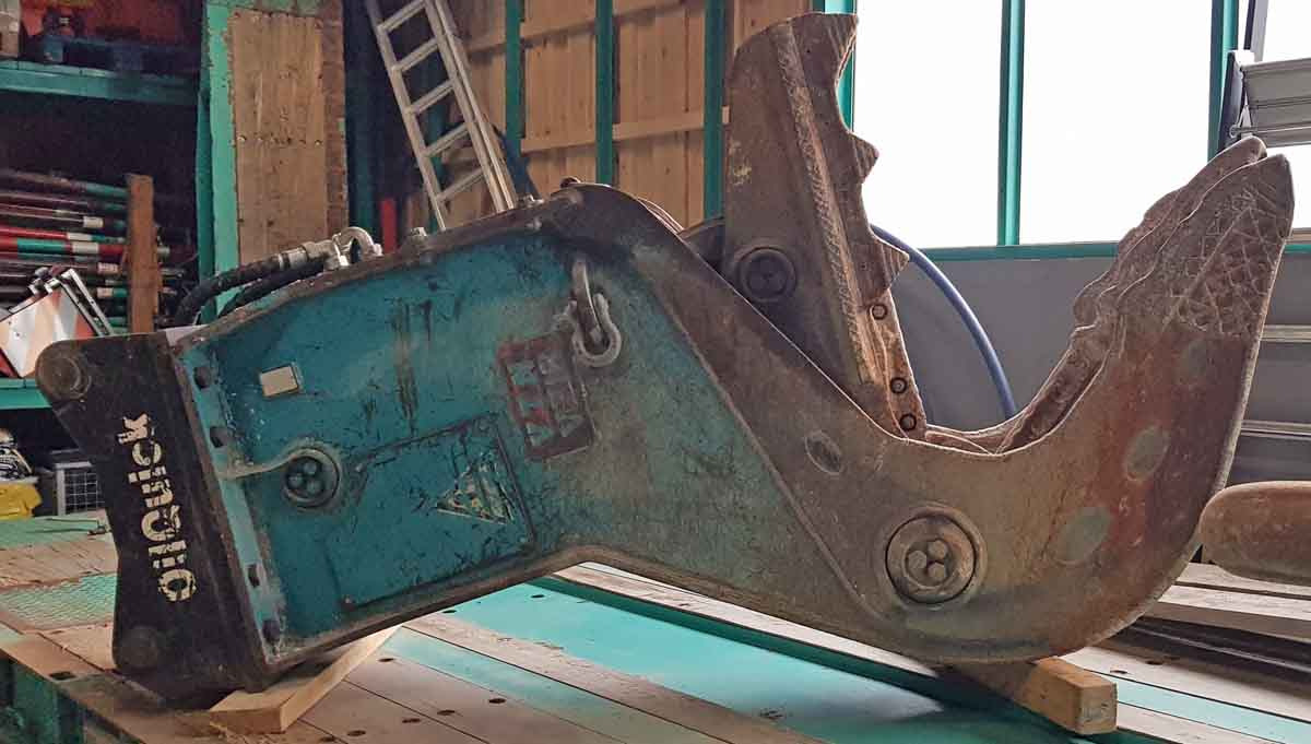 Liebherr R926 LC – excavator / Kettenbagger - Pelle sur chenille: photos 2 Liebherr R926 LC – excavator / Kettenbagger - Pelle sur chenille: photos 2