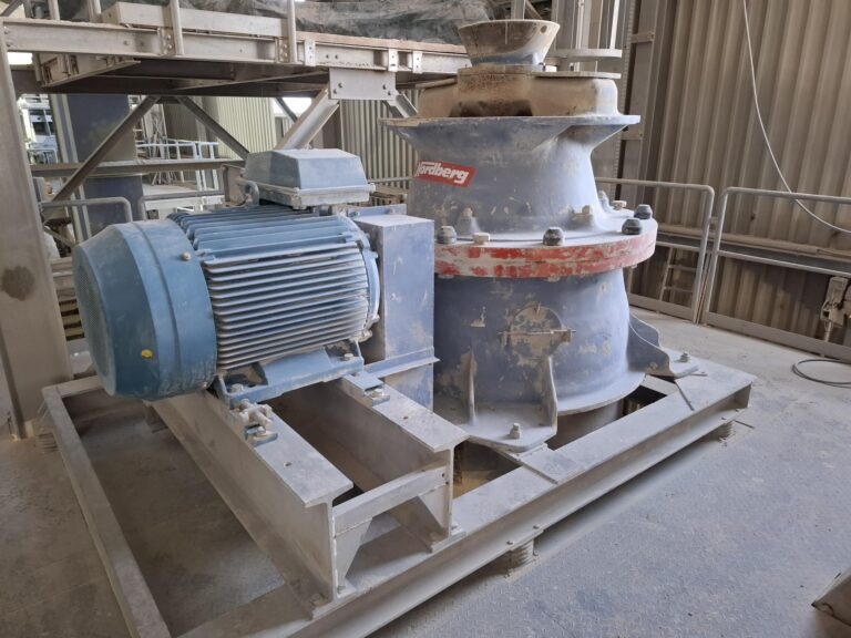 Nordberg G11 Fine – Cone crusher / Kegelbrecher - Concasseur à cône: photos 1 Nordberg G11 Fine – Cone crusher / Kegelbrecher - Concasseur à cône: photos 1