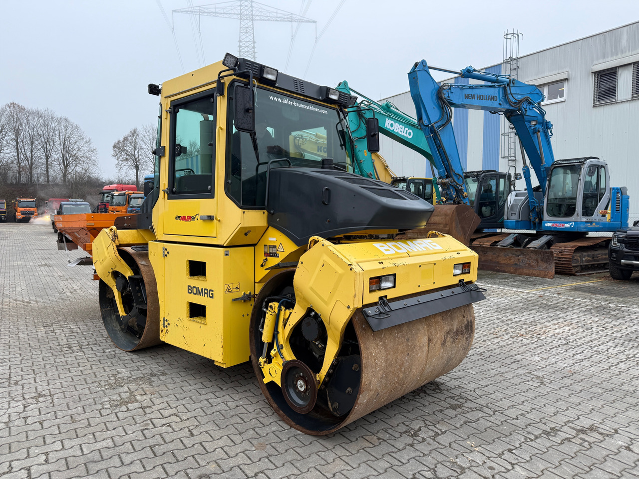 Bomag BW174 AD Tandemwalze mit Streuer - Rouleau compresseur: photos 3 Bomag BW174 AD Tandemwalze mit Streuer - Rouleau compresseur: photos 3