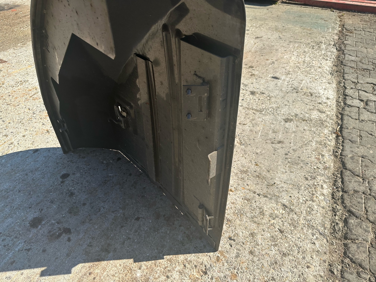 Seitendeckel Hitachi Zaxis 225 USL C - Carrosserie et extérieur pour Pelle sur chenille: photos 4 Seitendeckel Hitachi Zaxis 225 USL C - Carrosserie et extérieur pour Pelle sur chenille: photos 4