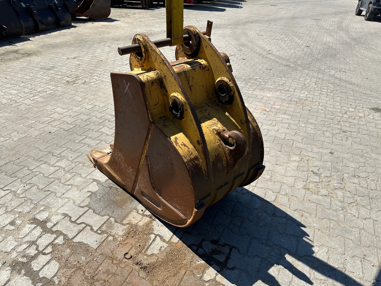 Tieflöffel 80 cm CAT - Godet pour pelle: photos 5 Tieflöffel 80 cm CAT - Godet pour pelle: photos 5