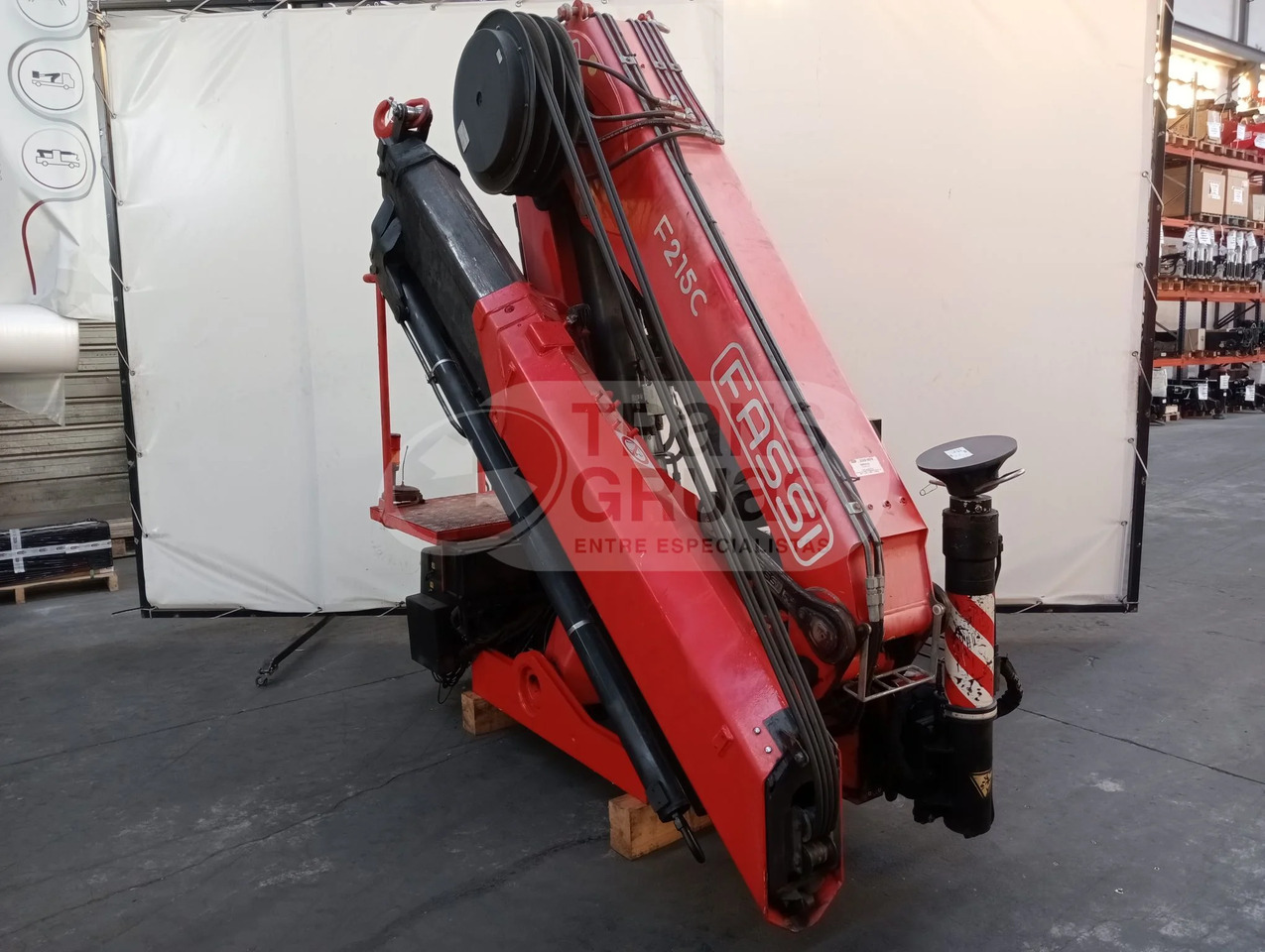 Grúa hidráulica Fassi F215AC.2.24 - Grue auxiliaire: photos 5 Grúa hidráulica Fassi F215AC.2.24 - Grue auxiliaire: photos 5