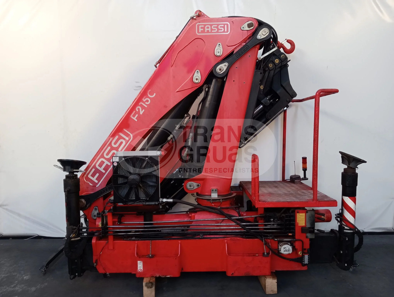 Grúa hidráulica Fassi F215AC.2.24 - Grue auxiliaire: photos 1 Grúa hidráulica Fassi F215AC.2.24 - Grue auxiliaire: photos 1