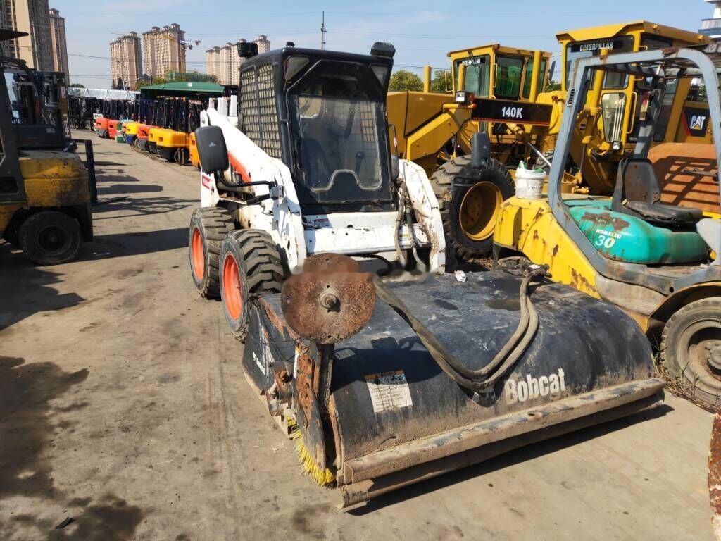 Bobcat S 160 - Mini chargeuse: photos 1 Bobcat S 160 - Mini chargeuse: photos 1