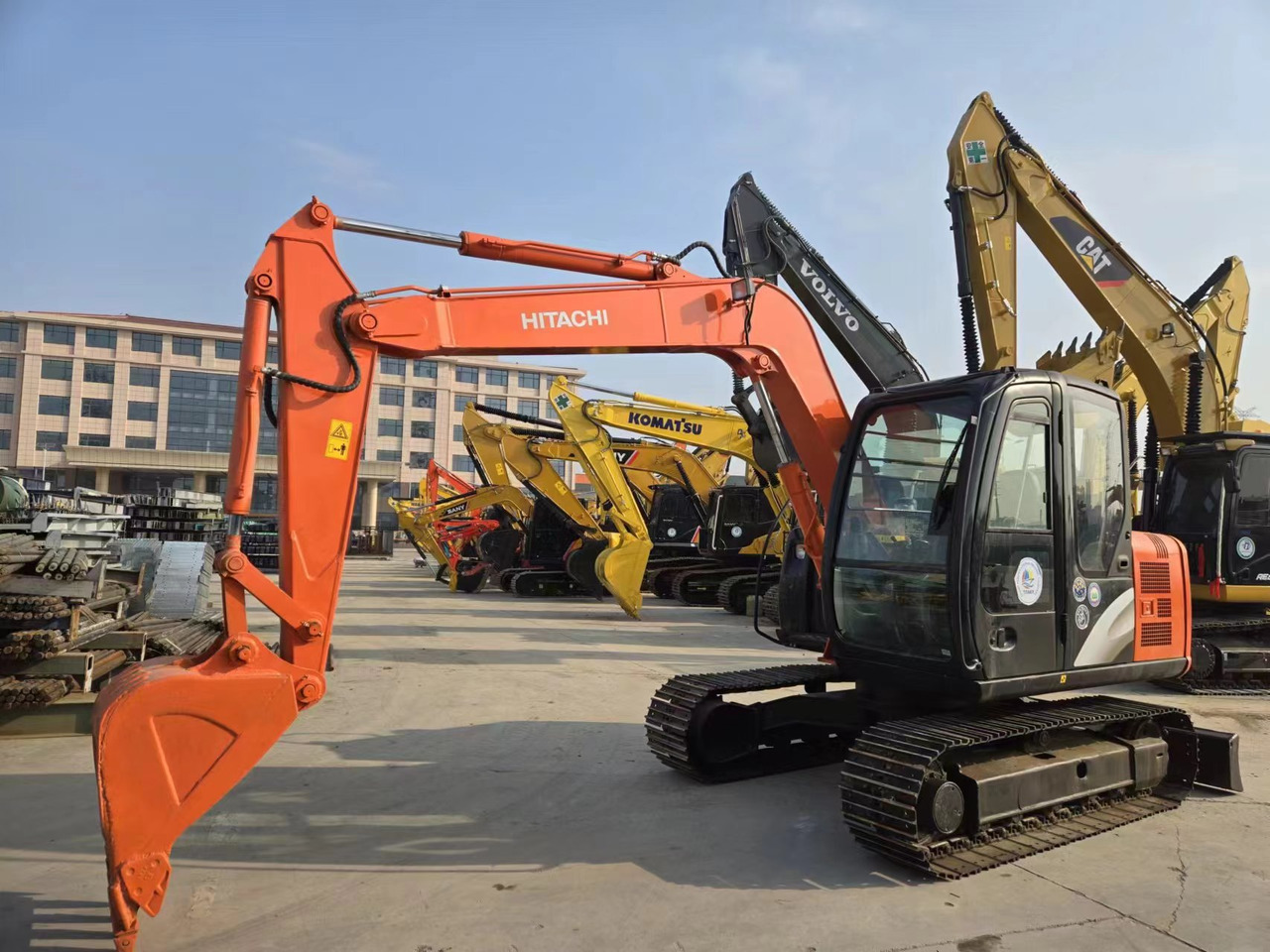 HITACHI ZX60 - Mini pelle: photos 5 HITACHI ZX60 - Mini pelle: photos 5