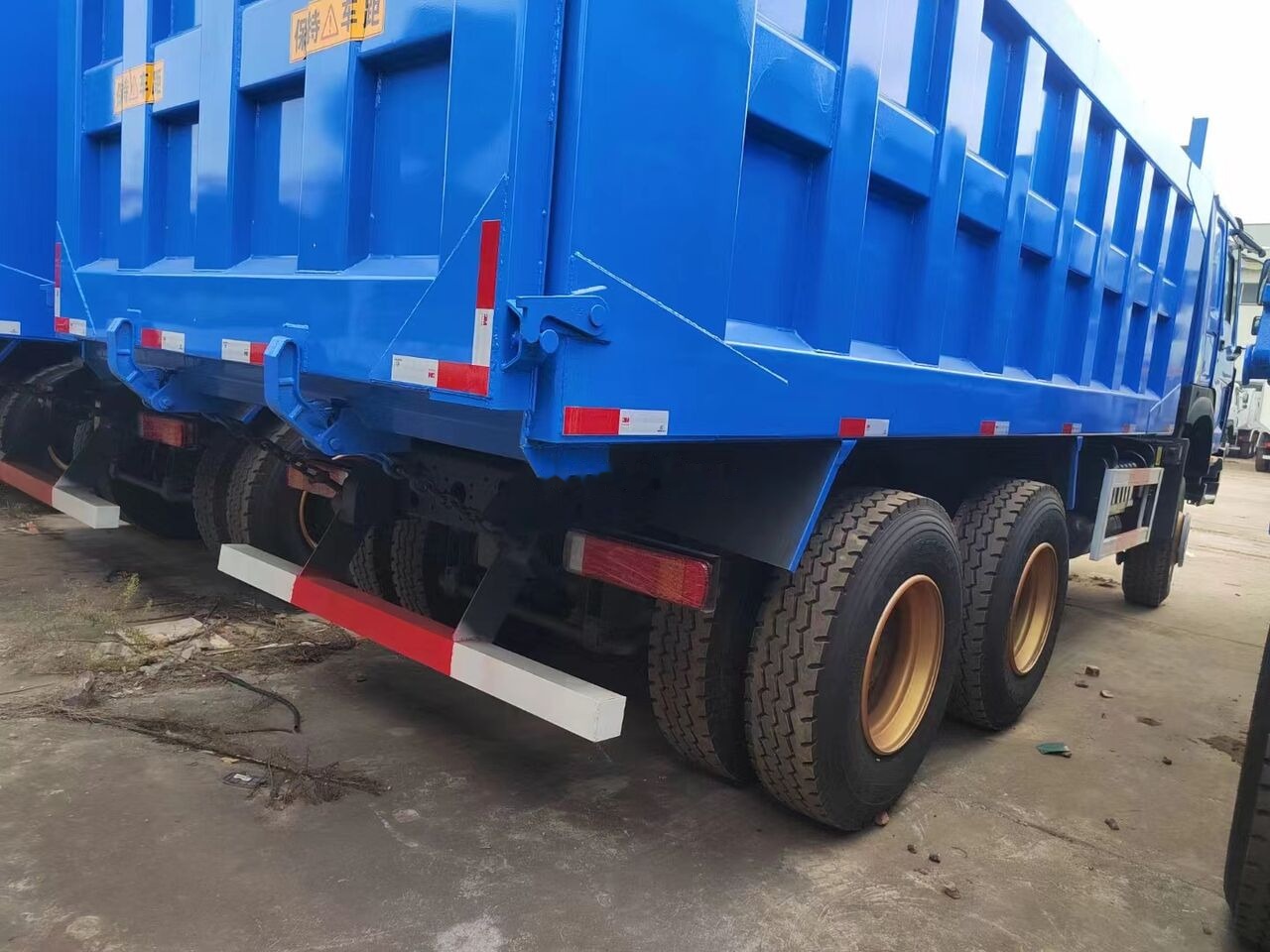 Howo - Camion benne: photos 5 Howo - Camion benne: photos 5