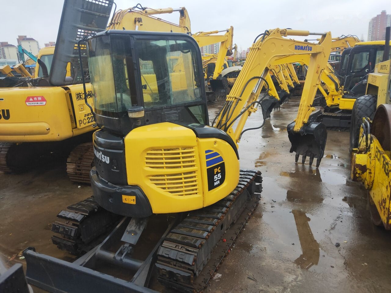 Komatsu PC55MR - Mini pelle: photos 3 Komatsu PC55MR - Mini pelle: photos 3