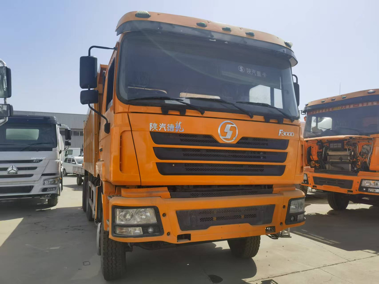 Shacman F3000 6*4 Dump truck - Camion benne: photos 3 Shacman F3000 6*4 Dump truck - Camion benne: photos 3