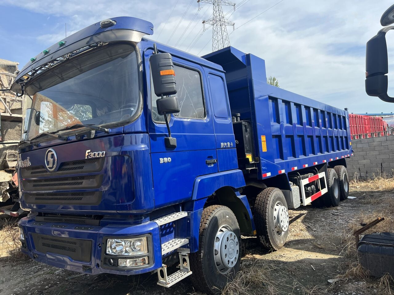 Shacman F3000 - Camion benne: photos 1 Shacman F3000 - Camion benne: photos 1