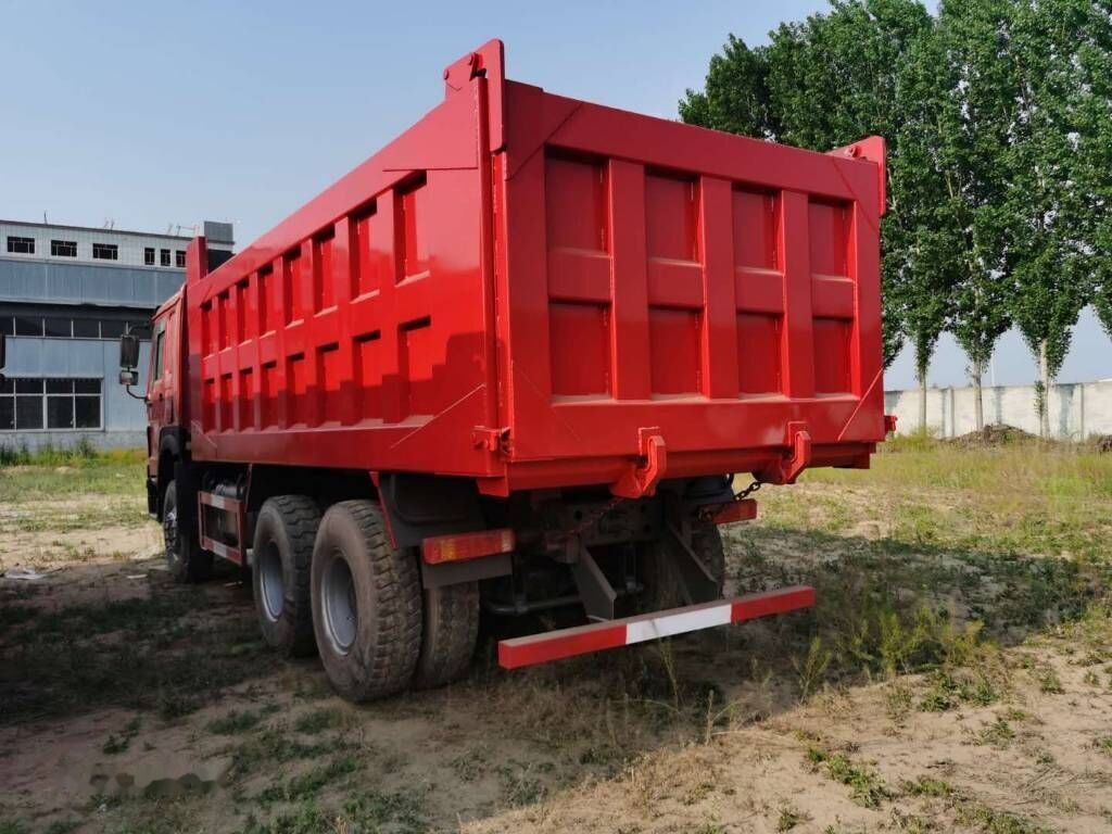Sinotruk HOWO 6*4 Dump truck - Camion benne: photos 2 Sinotruk HOWO 6*4 Dump truck - Camion benne: photos 2