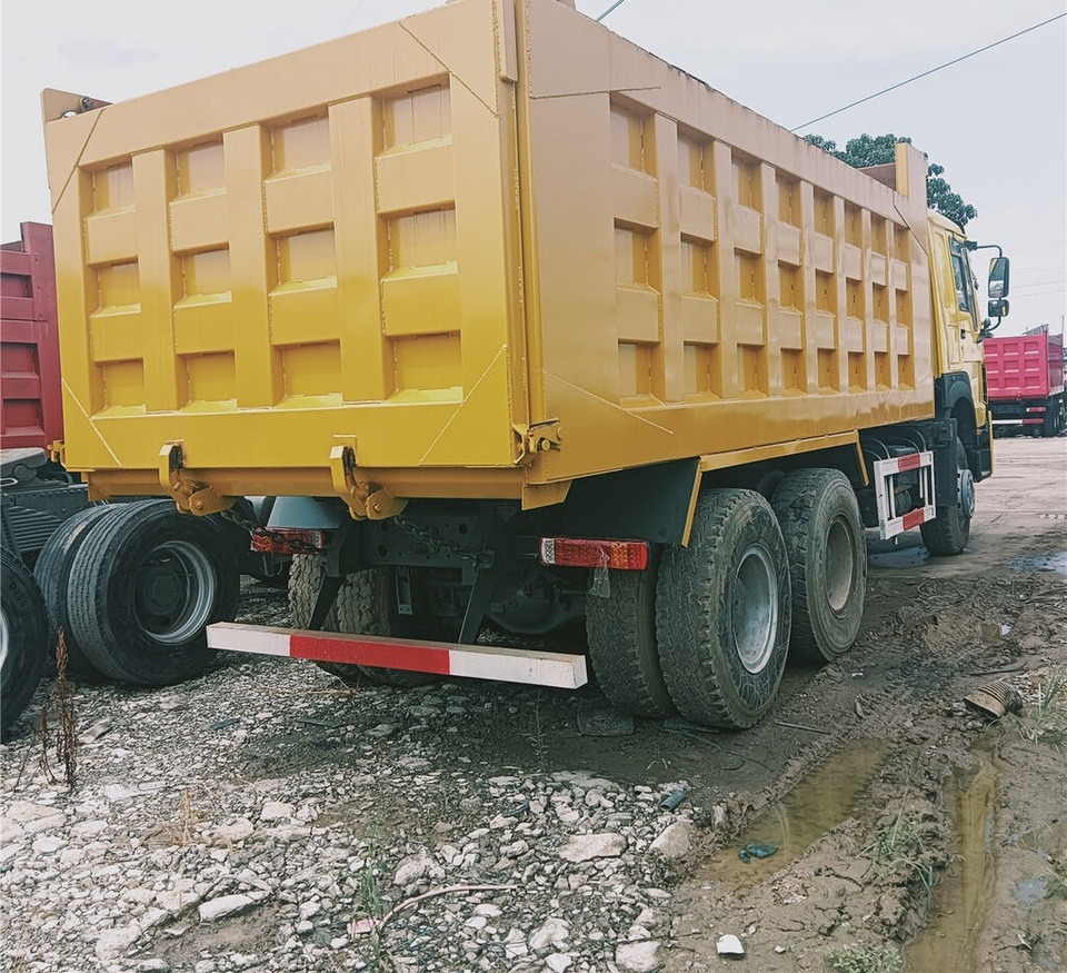 Sinotruk HOWO 6*4 Dump truck - Camion benne: photos 4 Sinotruk HOWO 6*4 Dump truck - Camion benne: photos 4