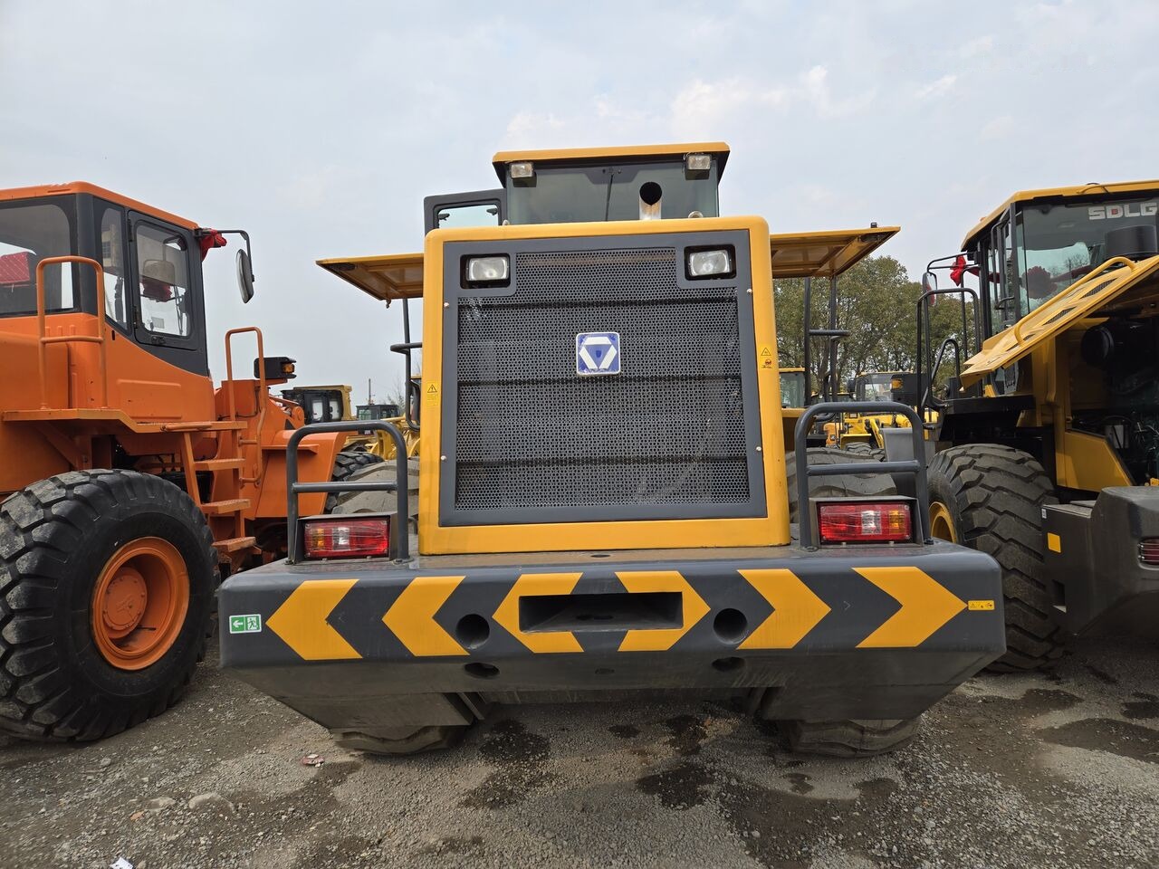 XCMG ZL50GN - Pelle sur chenille: photos 3 XCMG ZL50GN - Pelle sur chenille: photos 3