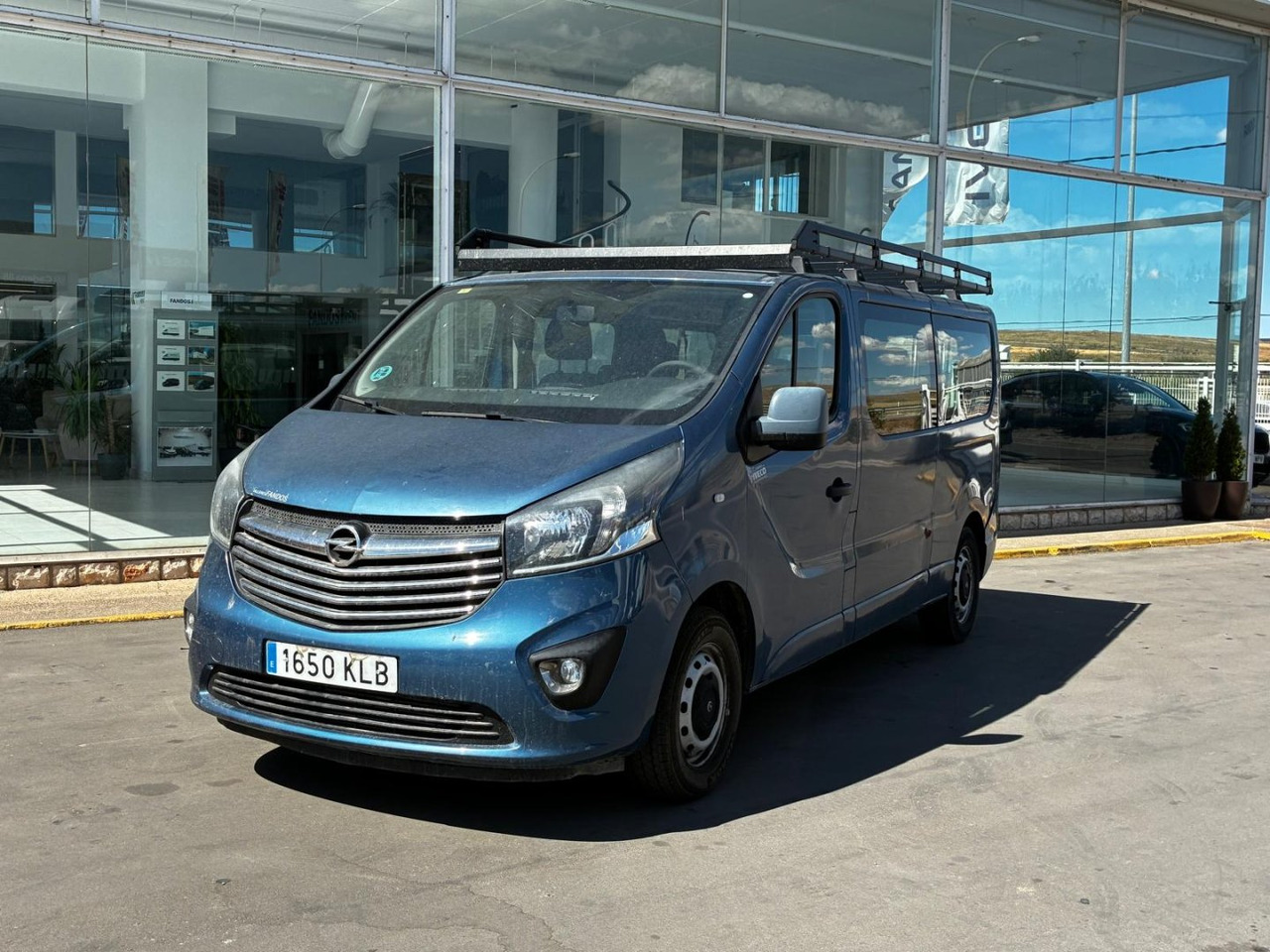 Furgón Opel Vivaro 9 Plazas - Fourgon utilitaire: photos 1 Furgón Opel Vivaro 9 Plazas - Fourgon utilitaire: photos 1