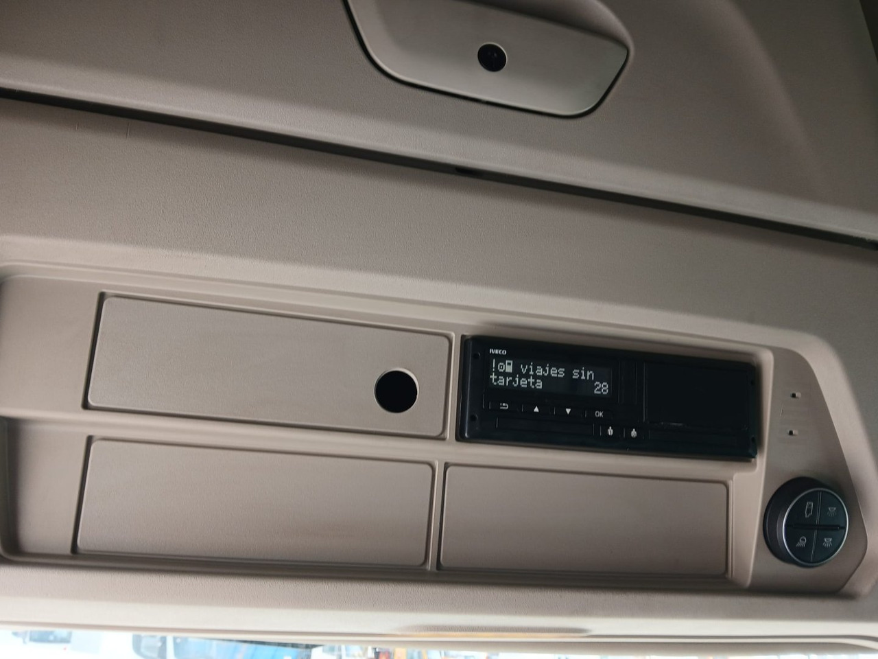 Tracteur routier Cabeza Tractora IVECO 480 AUTOMATICO CON INTARDER: photos 16 Tracteur routier Cabeza Tractora IVECO 480 AUTOMATICO CON INTARDER: photos 16