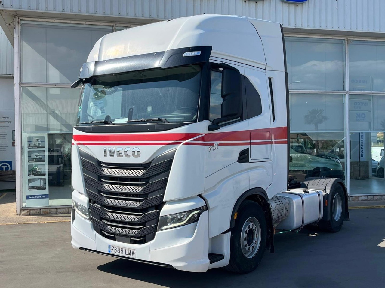Cabeza Tractora IVECO 510 AUTOMATICO INTARDER - Tracteur routier: photos 1 Cabeza Tractora IVECO 510 AUTOMATICO INTARDER - Tracteur routier: photos 1