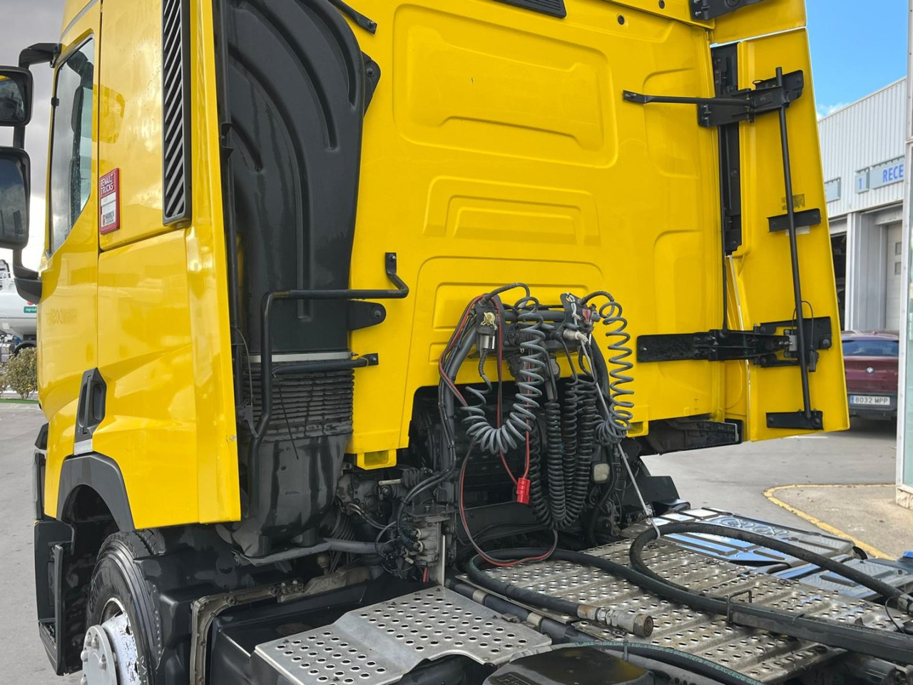 Cabeza Tractora Renault T480 AUTOMATICA INTARDER - Tracteur routier: photos 5 Cabeza Tractora Renault T480 AUTOMATICA INTARDER - Tracteur routier: photos 5