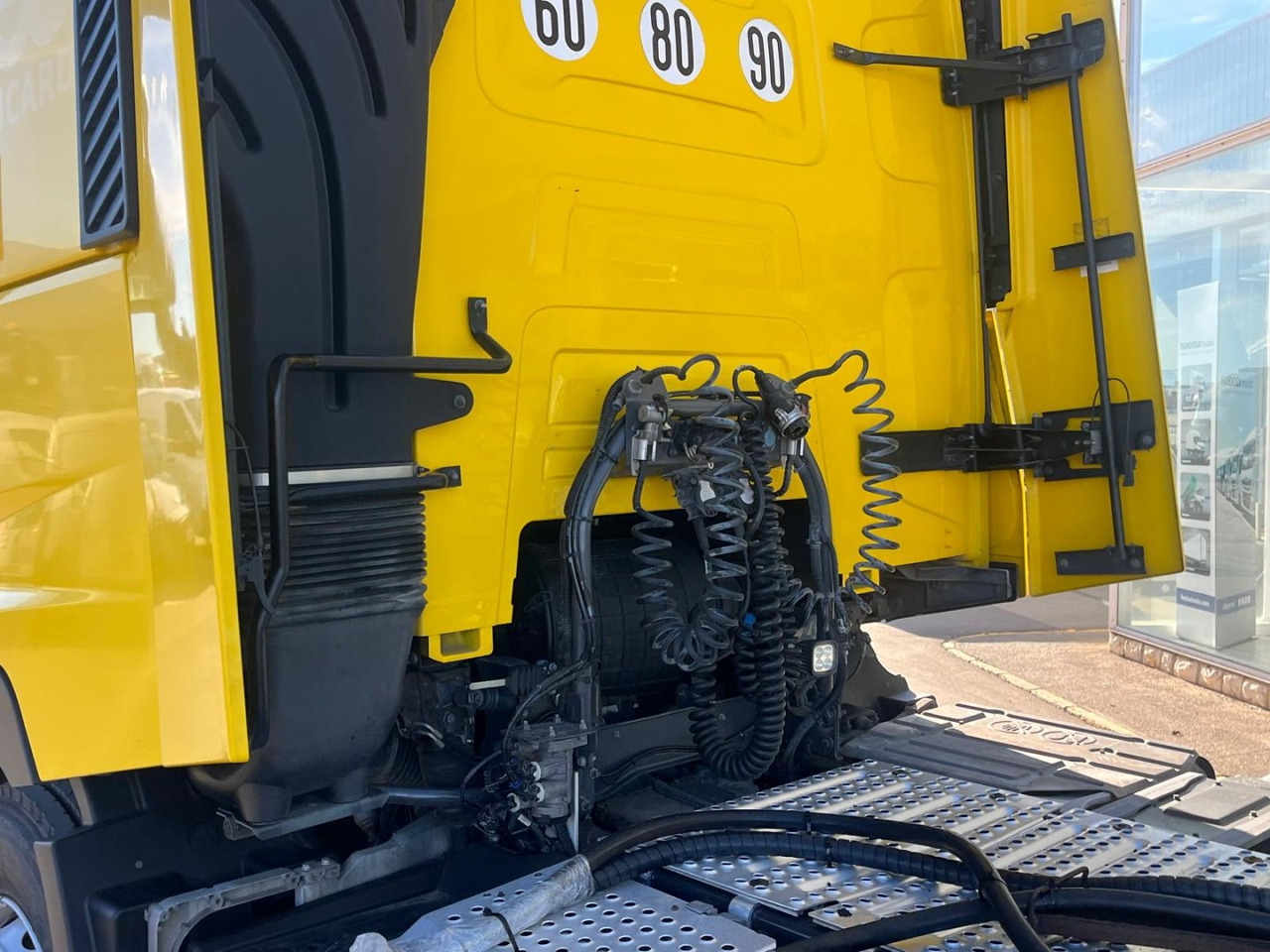 Cabeza Tractora Renault T480 AUTOMATICA INTARDER - Tracteur routier: photos 5 Cabeza Tractora Renault T480 AUTOMATICA INTARDER - Tracteur routier: photos 5