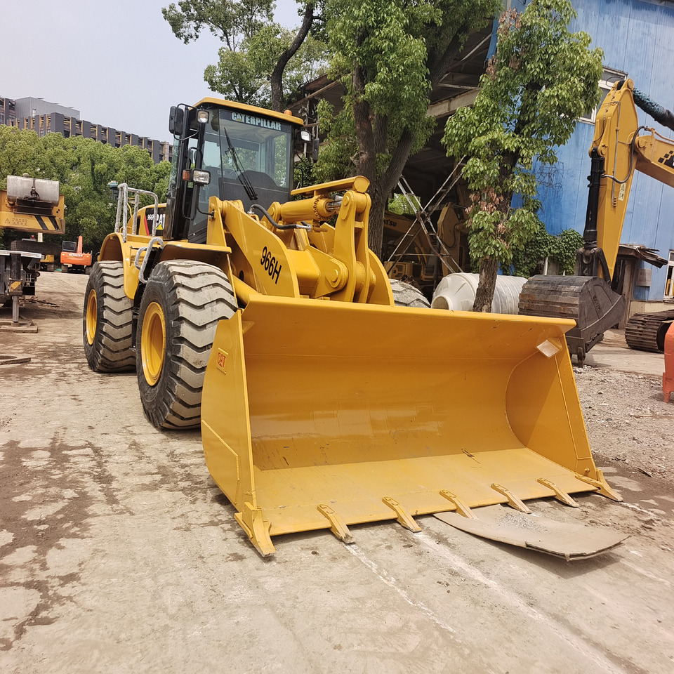 CAT 966H CATERPILLAR 966 H - Chargeuse sur pneus: photos 3 CAT 966H CATERPILLAR 966 H - Chargeuse sur pneus: photos 3