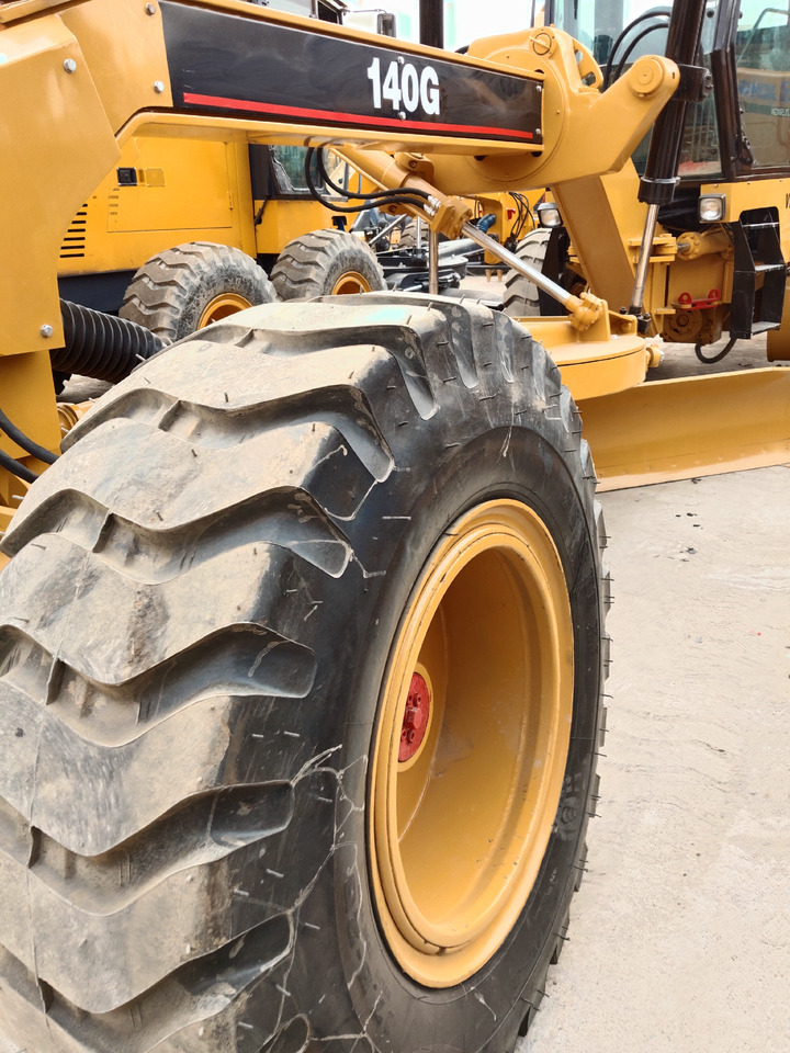 CATERPILLAR 140G CAT 140H 140K - Niveleuse: photos 3 CATERPILLAR 140G CAT 140H 140K - Niveleuse: photos 3