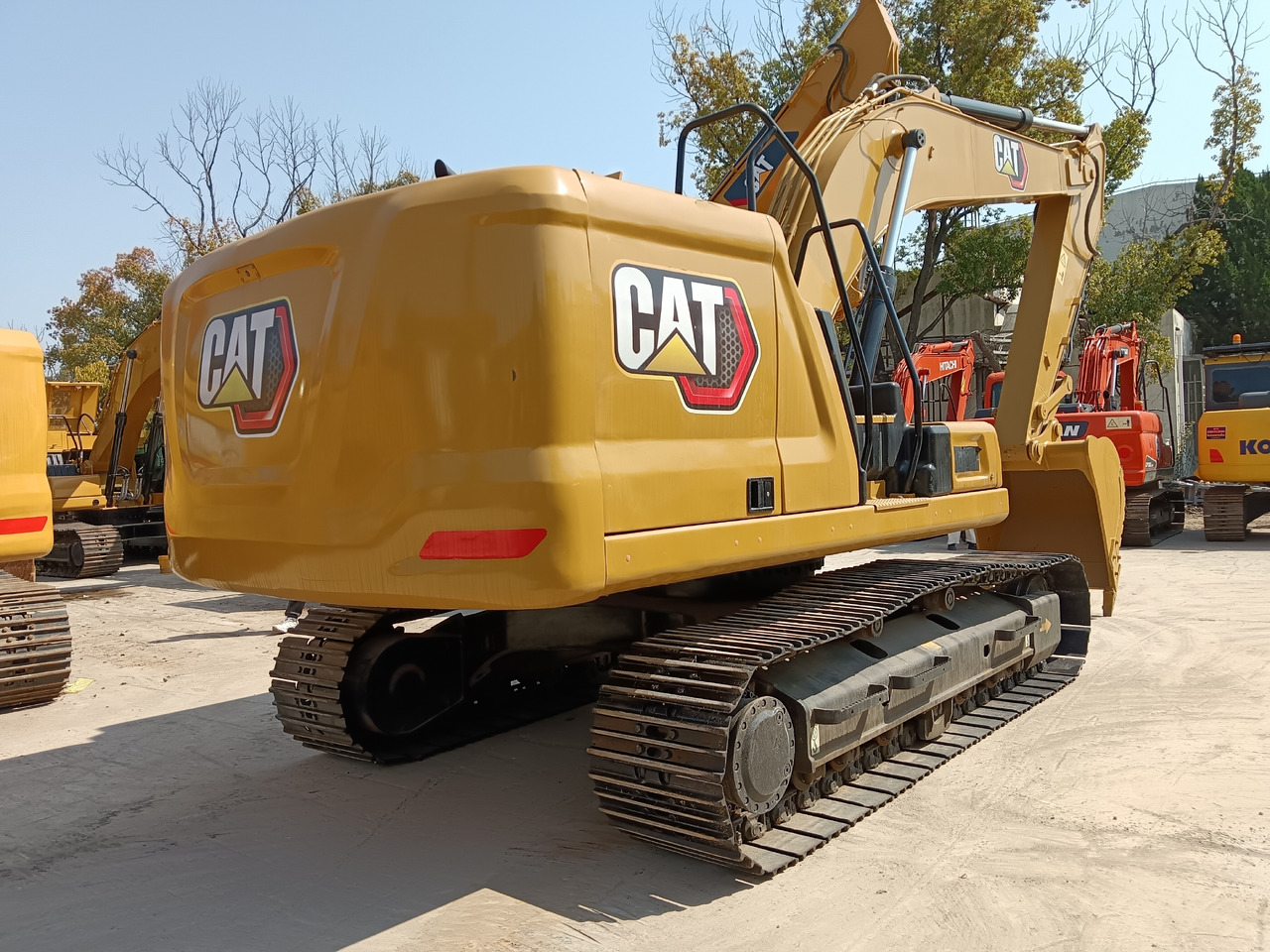 CATERPILLAR 320GC CAT - Pelle sur chenille: photos 2 CATERPILLAR 320GC CAT - Pelle sur chenille: photos 2