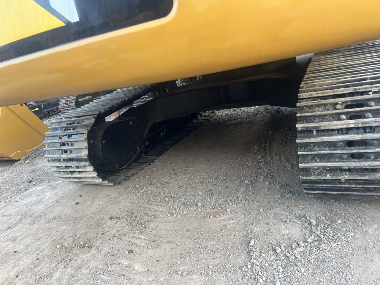 CATERPILLAR 324DL CAT 324D 2 L - Pelle sur chenille: photos 5 CATERPILLAR 324DL CAT 324D 2 L - Pelle sur chenille: photos 5
