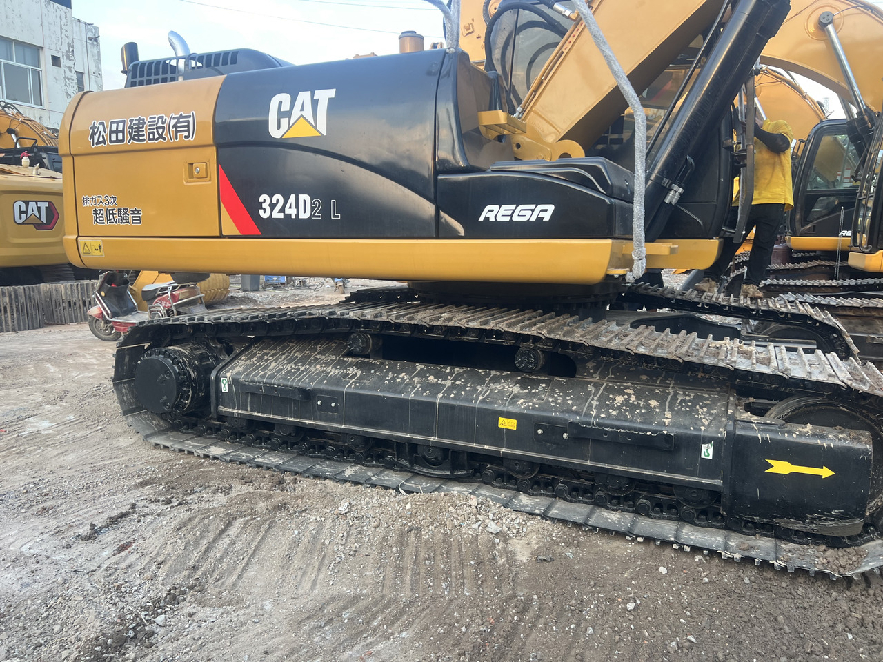 CATERPILLAR 324DL CAT 324D 2 L - Pelle sur chenille: photos 4 CATERPILLAR 324DL CAT 324D 2 L - Pelle sur chenille: photos 4