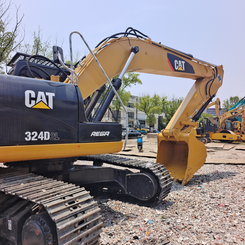 CATERPILLAR 324DL CAT 324D2L - Pelle sur chenille: photos 3 CATERPILLAR 324DL CAT 324D2L - Pelle sur chenille: photos 3
