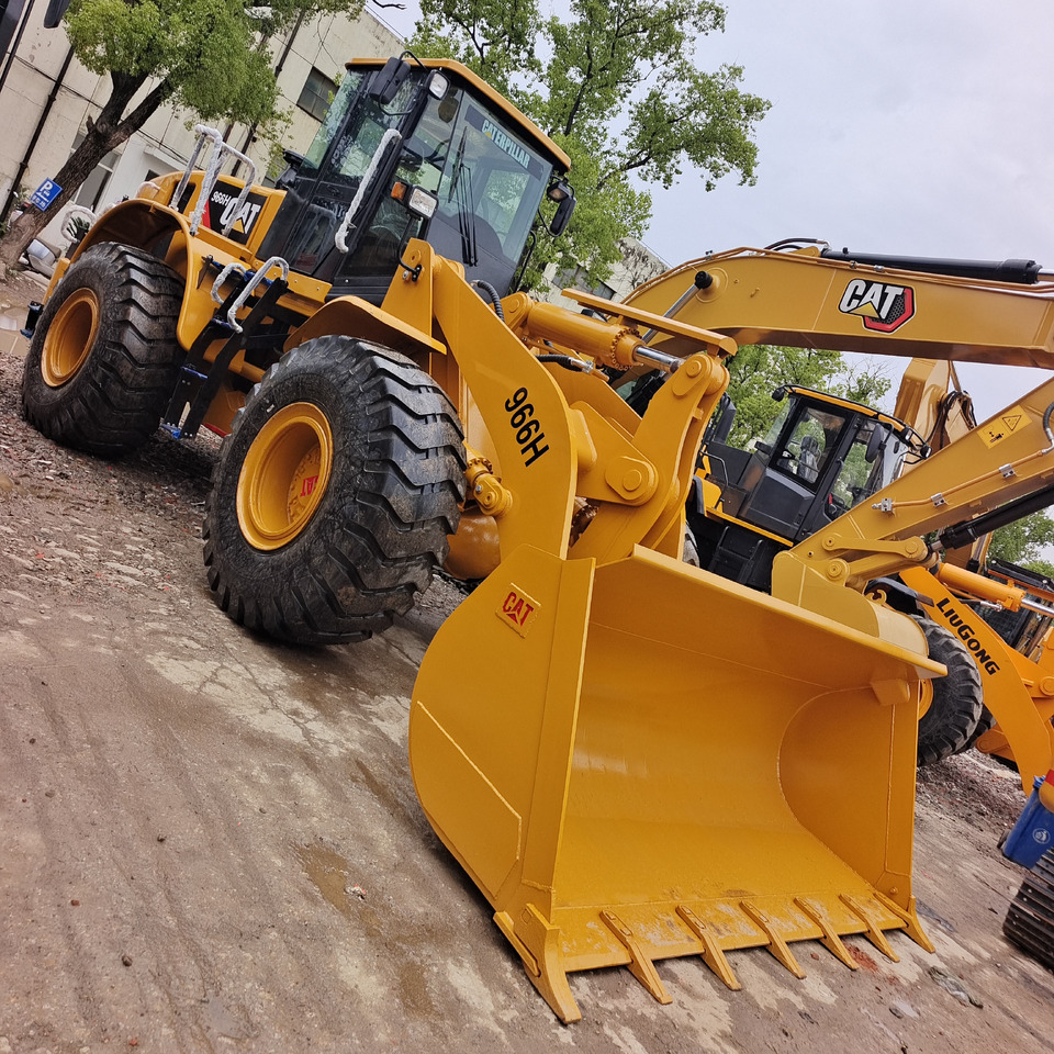 Chargeuse sur pneus CATERPILLAR 966H CAT: photos 8