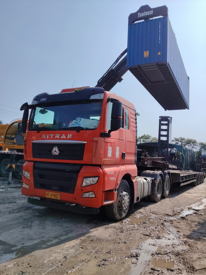 FANTUZZI CS45KM - Reach stacker: photos 2 FANTUZZI CS45KM - Reach stacker: photos 2