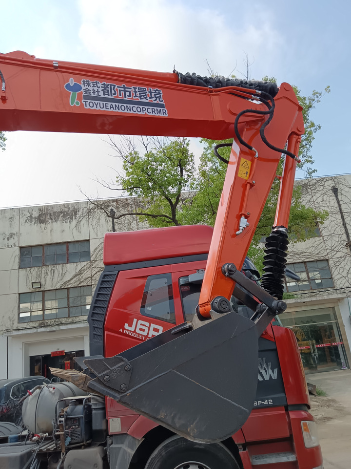 HITACHI ZX70 - Mini pelle: photos 3 HITACHI ZX70 - Mini pelle: photos 3