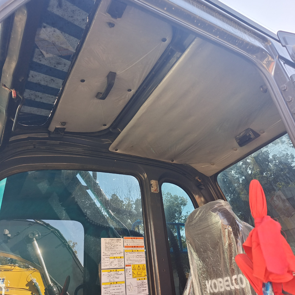 KOBELCO SK200-8 - Pelle sur chenille: photos 2 KOBELCO SK200-8 - Pelle sur chenille: photos 2