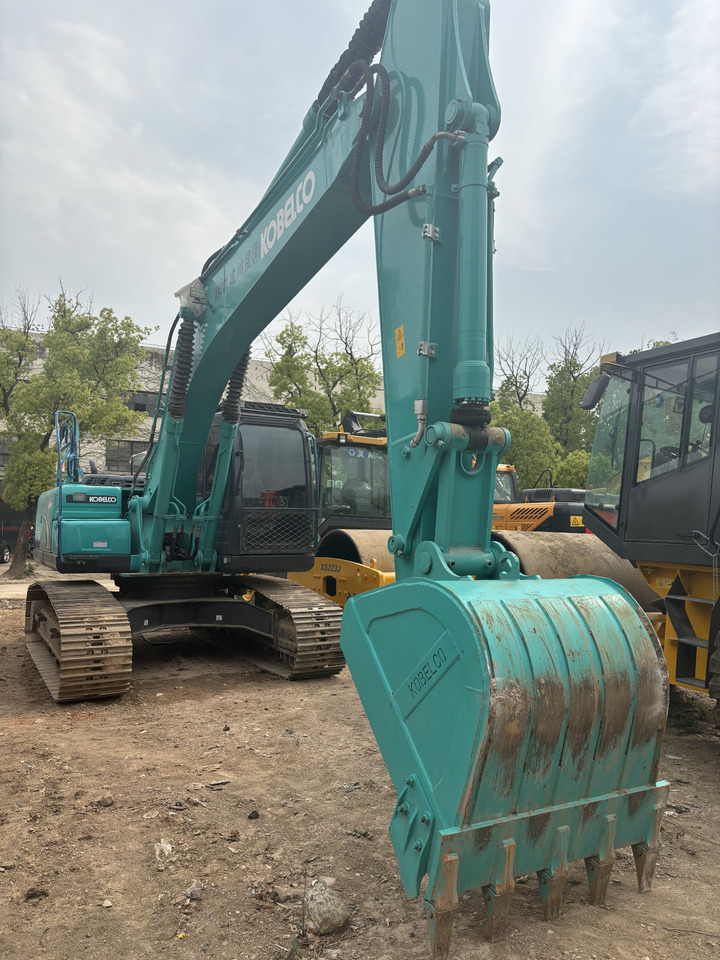 Pelle sur chenille KOBELCO SK210LC: photos 14 Pelle sur chenille KOBELCO SK210LC: photos 14