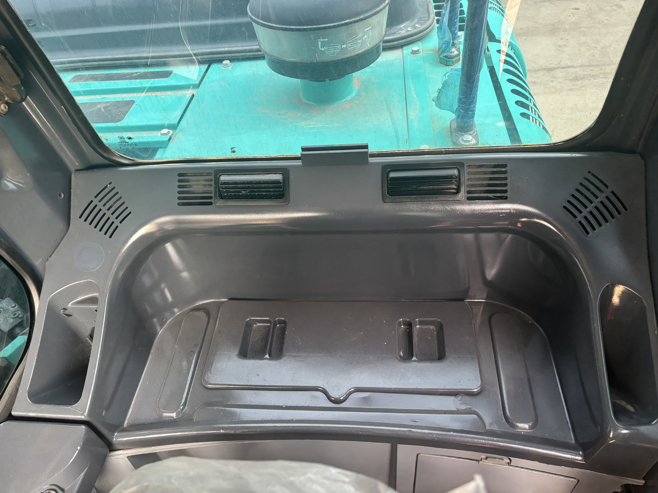 Pelle sur chenille KOBELCO SK210LC: photos 12 Pelle sur chenille KOBELCO SK210LC: photos 12