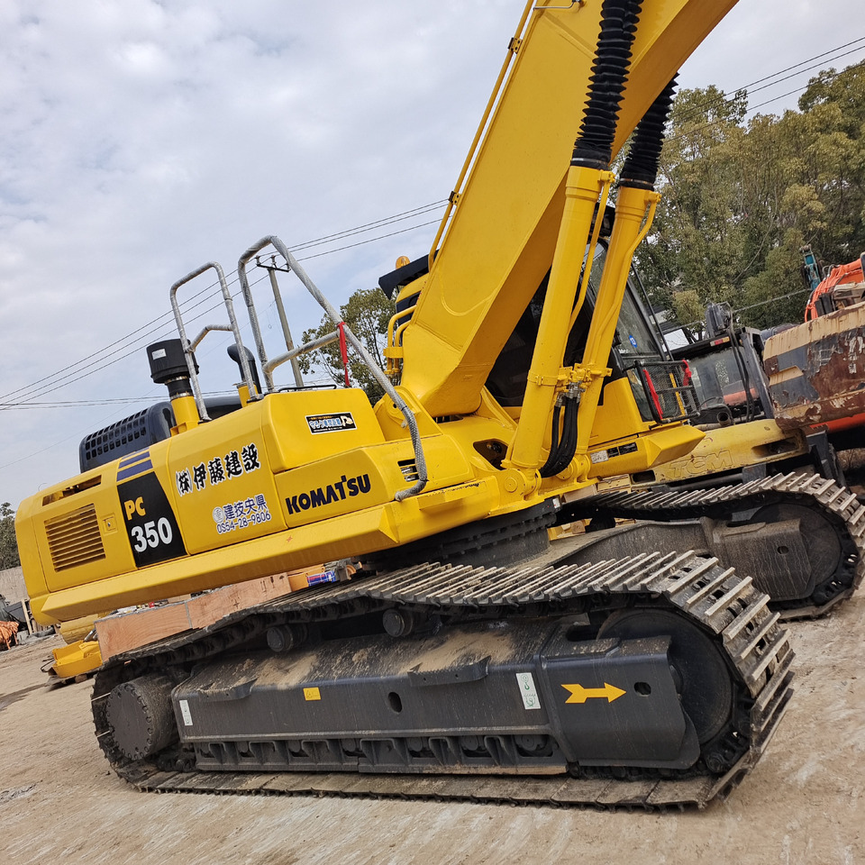 KOMATSU PC 350-7 - Pelle sur chenille: photos 3 KOMATSU PC 350-7 - Pelle sur chenille: photos 3