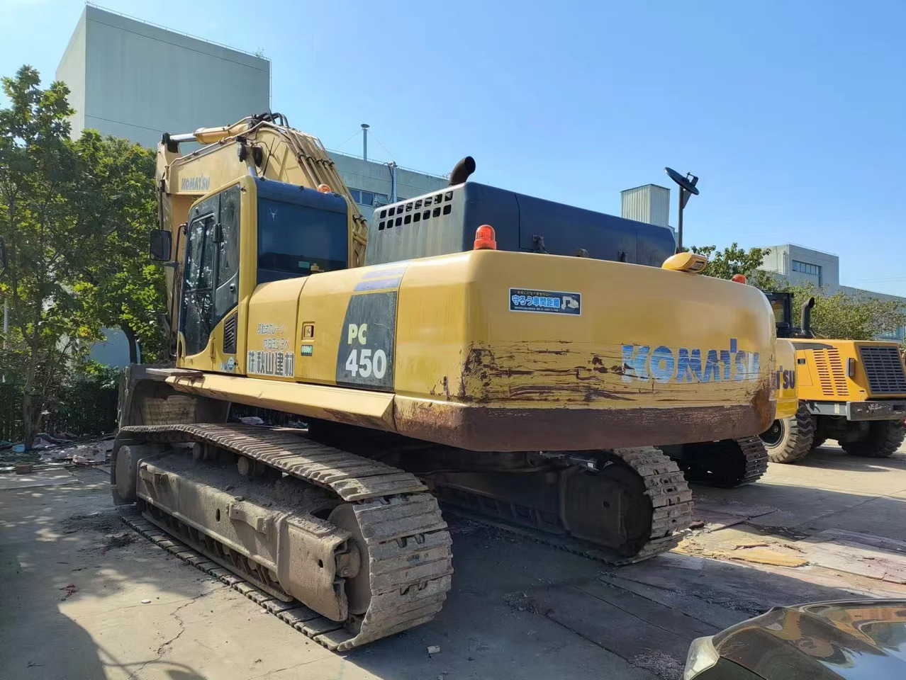 KOMATSU PC 450 - 8 - Pelle sur chenille: photos 2 KOMATSU PC 450 - 8 - Pelle sur chenille: photos 2