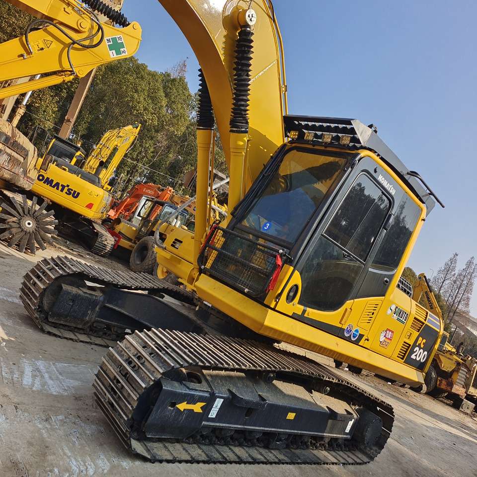 Pelle sur chenille KOMATSU PC200-8: photos 9 Pelle sur chenille KOMATSU PC200-8: photos 9