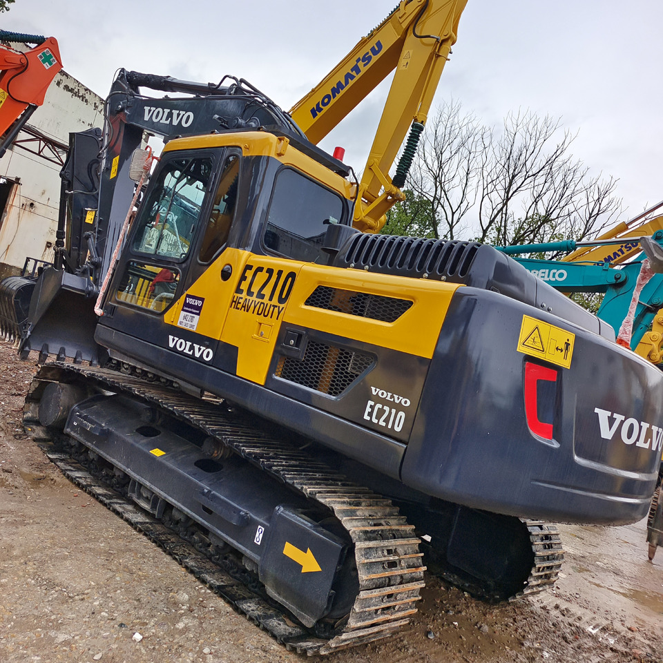 VOLVO EC210D EC210B - Pelle sur chenille: photos 2 VOLVO EC210D EC210B - Pelle sur chenille: photos 2