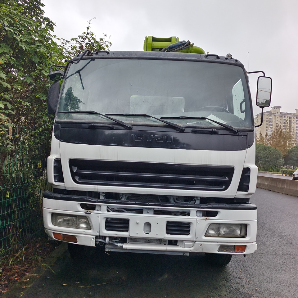 ZOOMLION ZLJ5336THBSE 47 METER PUMP TRUCK - Camion pompe: photos 3 ZOOMLION ZLJ5336THBSE 47 METER PUMP TRUCK - Camion pompe: photos 3