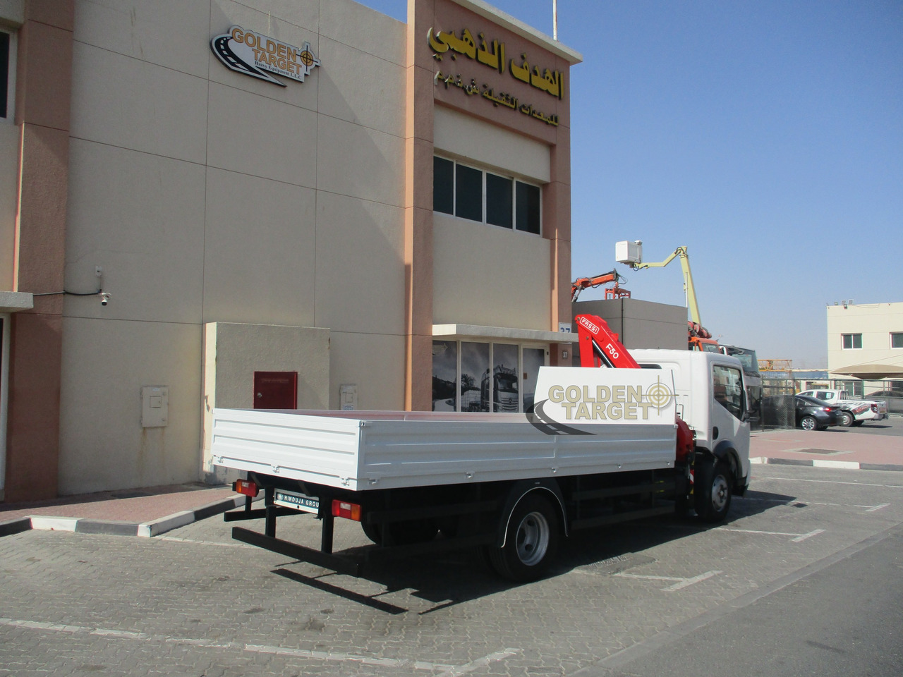 Ashok Leyland PARTNER LX 4x2 with Fassi F50A.022 Crane - Camion grue: photos 3 Ashok Leyland PARTNER LX 4x2 with Fassi F50A.022 Crane - Camion grue: photos 3