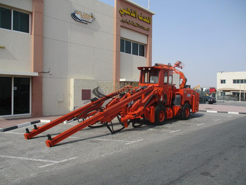 Tamrock H205D - Engins de chantier: photos 2 Tamrock H205D - Engins de chantier: photos 2