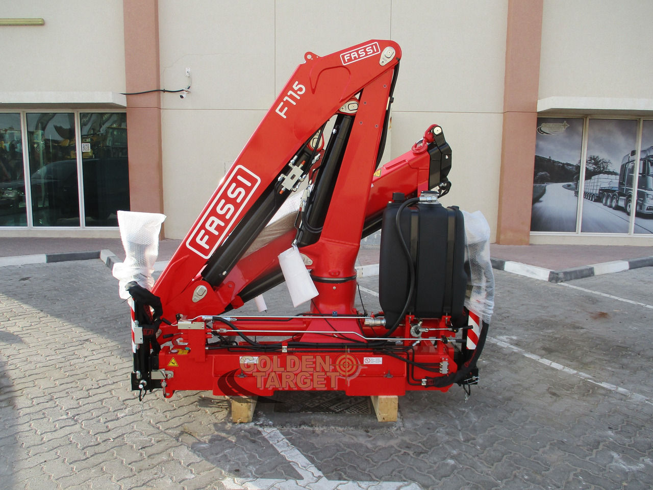Fassi F115A.0.22 CRANE - Grue auxiliaire: photos 3 Fassi F115A.0.22 CRANE - Grue auxiliaire: photos 3
