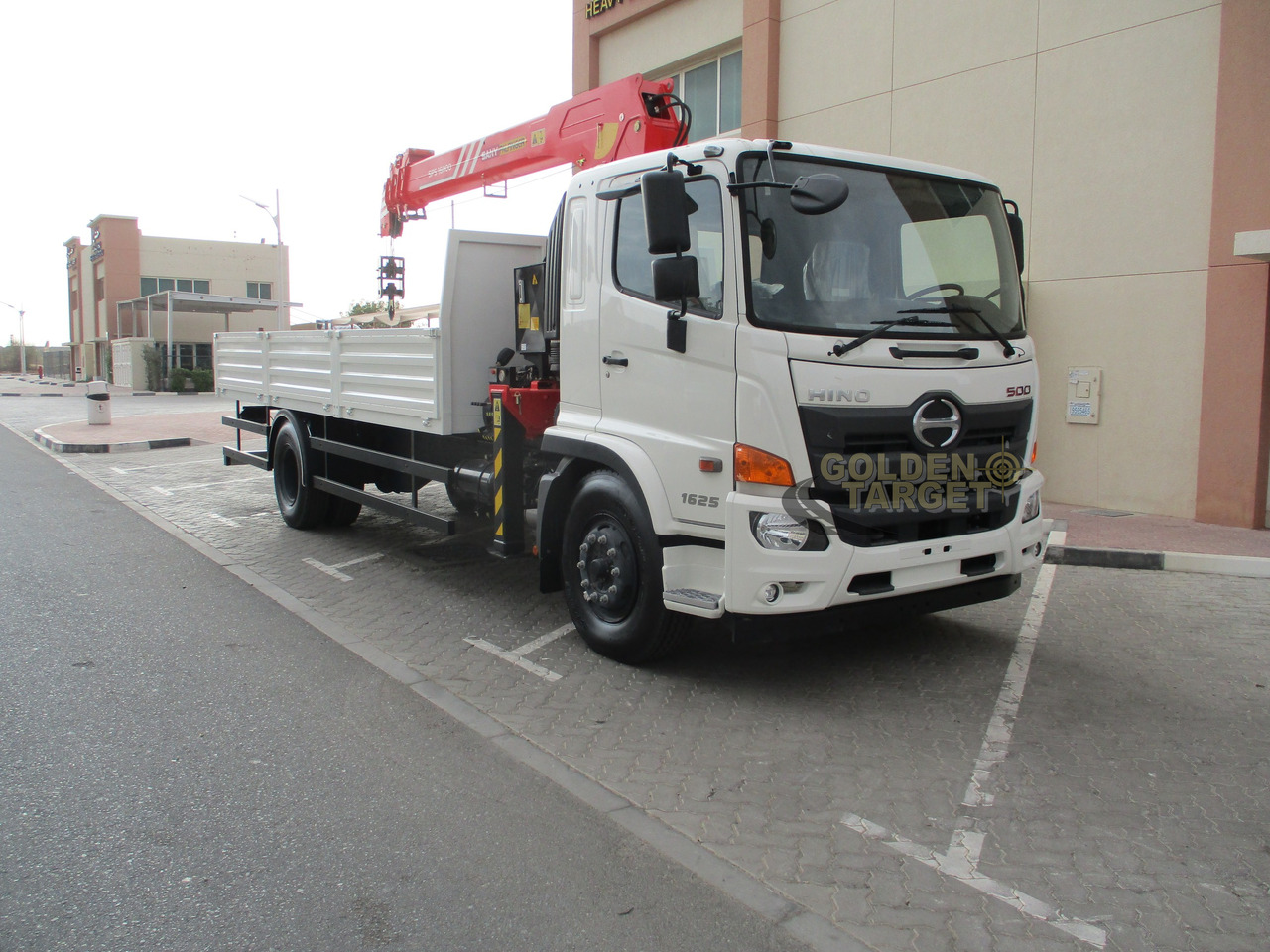 HINO 500 1625 4x2 with SANY PALFINGER SPS16000 Crane - Camion grue: photos 1 HINO 500 1625 4x2 with SANY PALFINGER SPS16000 Crane - Camion grue: photos 1